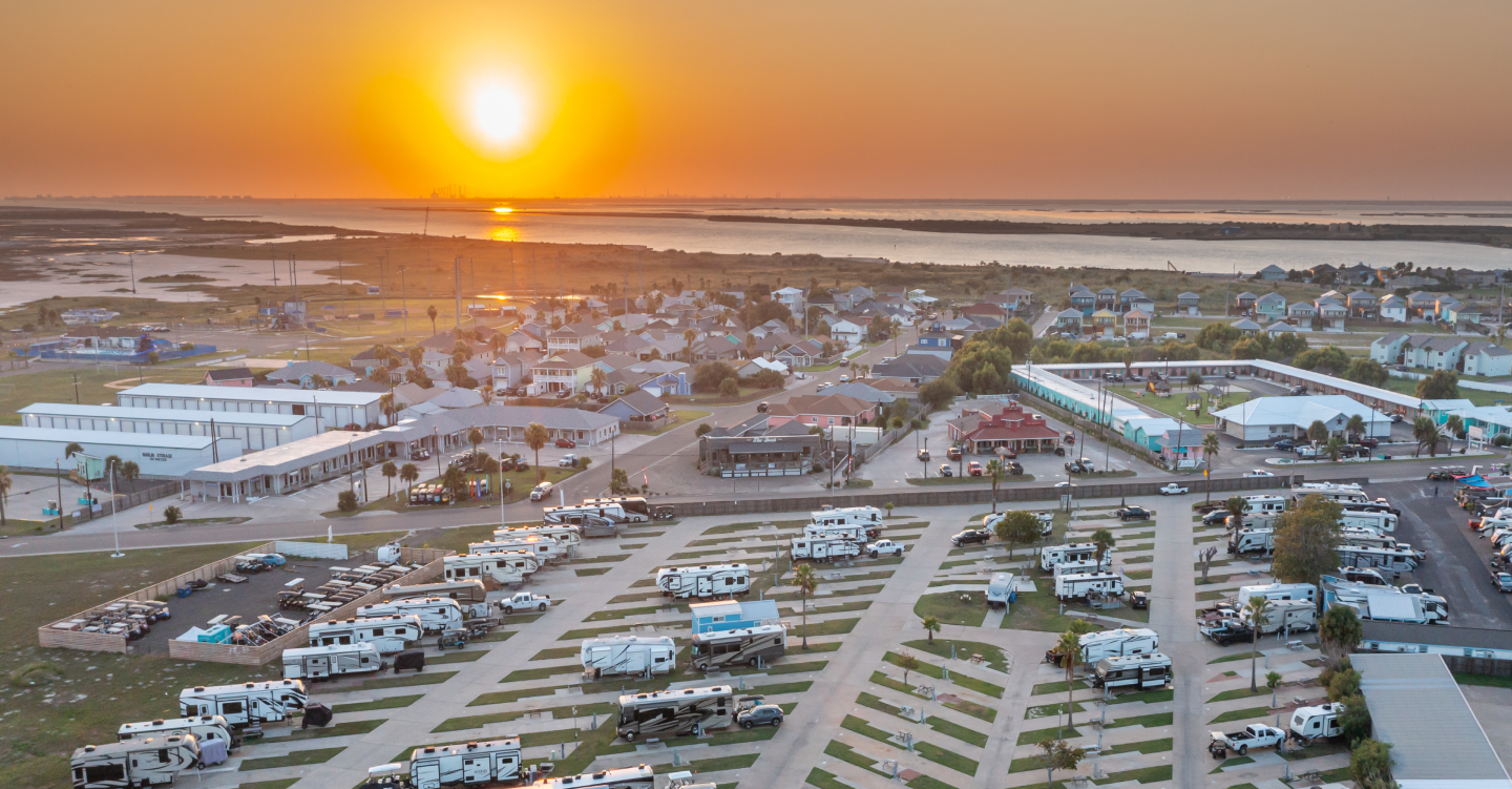 Tropic Island Resort